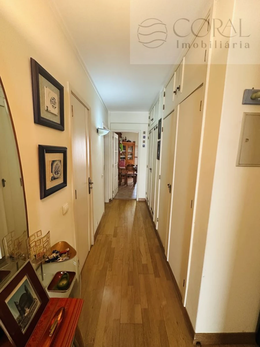 Apartamento T3 para Venda em Quelfes Foto 21