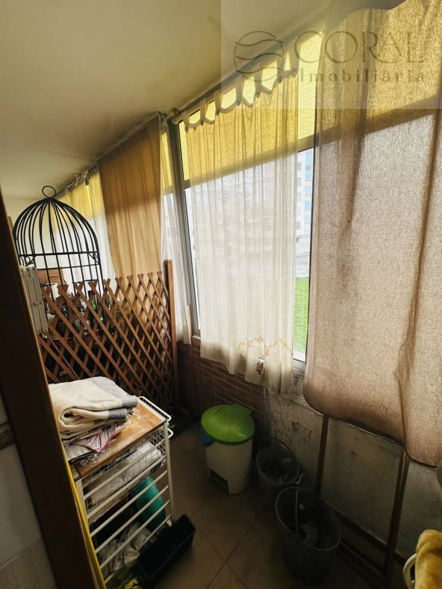 Apartamento T3 para Venda em Quelfes Foto 14