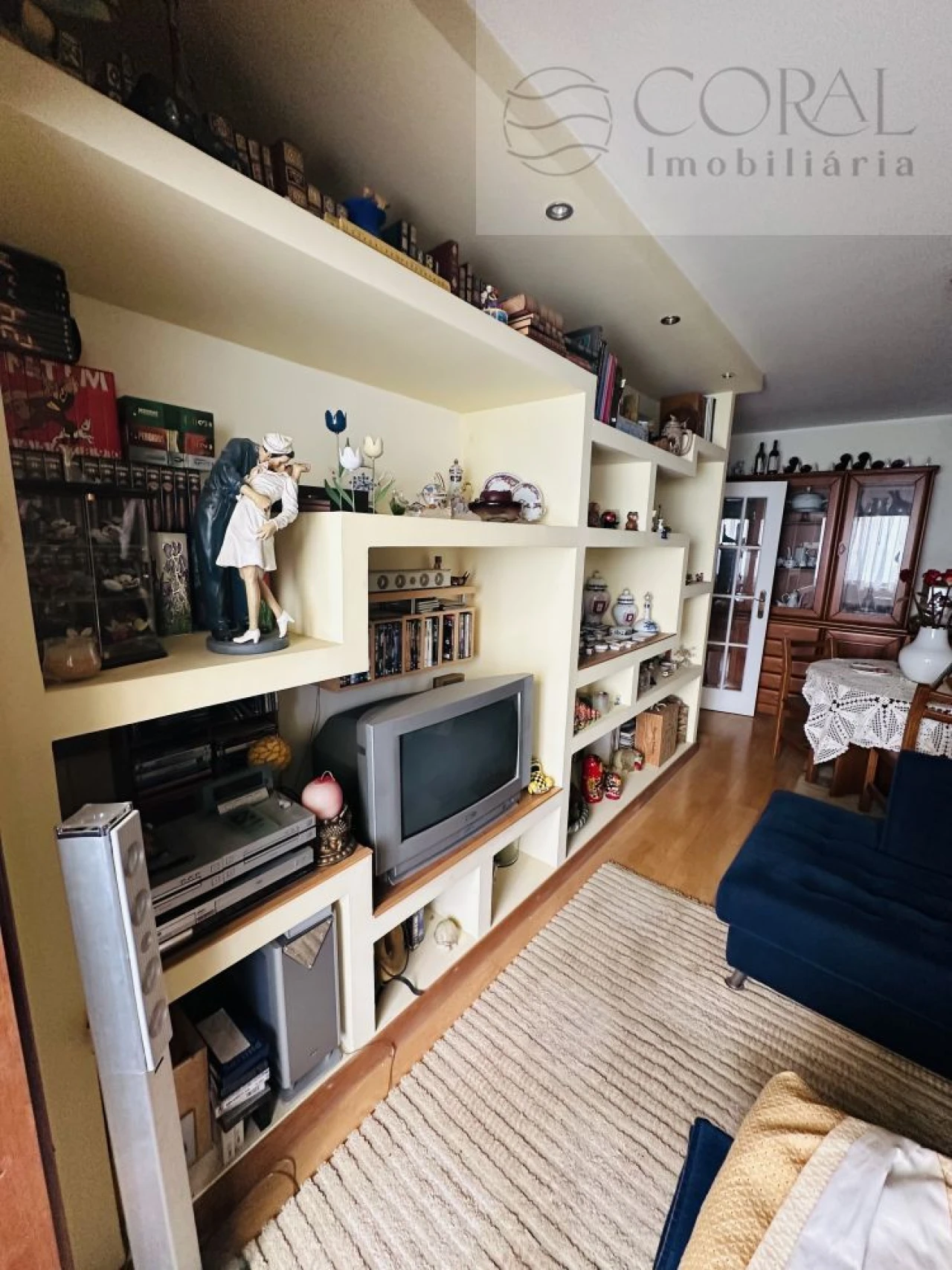 Apartamento T3 para Venda em Quelfes Foto 18