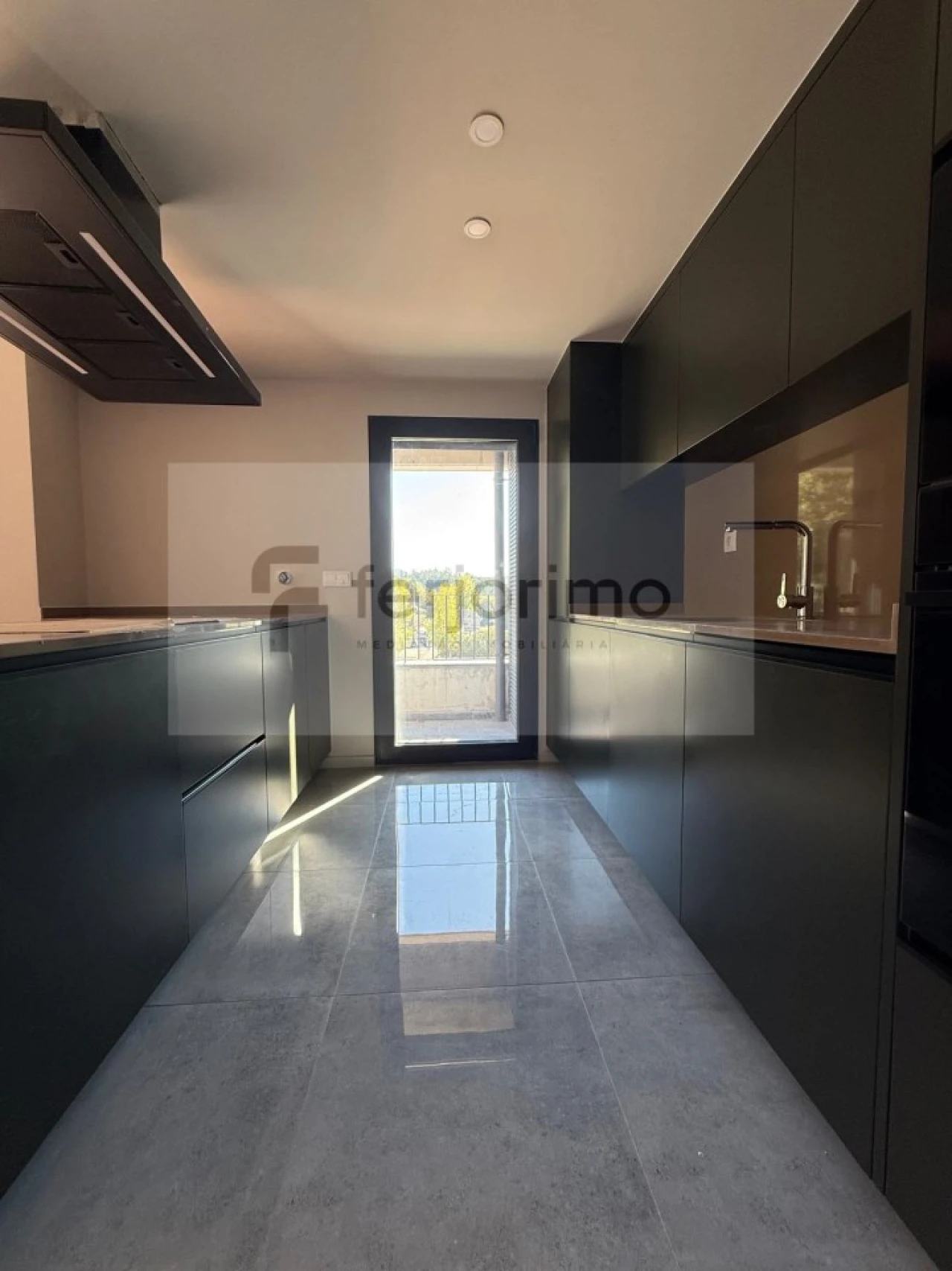 Apartamento T2 para Venda em Candoso Santiago e Mascotelos Foto 4