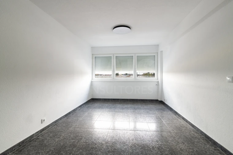 Apartamento T1 para Venda em Alhos Vedros Foto 12