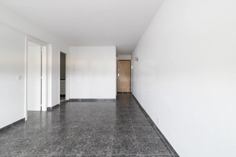 Apartamento T1 para Venda em Alhos Vedros Foto 2