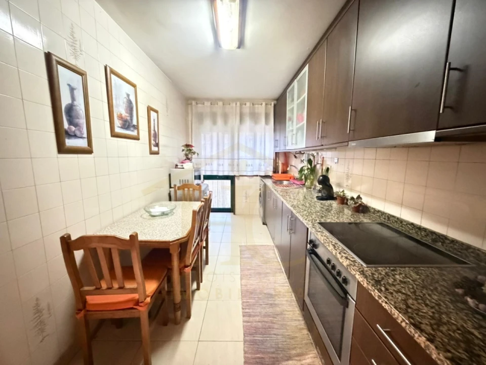 Apartamento T2 para Venda em Aver-O-Mar, Amorim e Terroso Foto 8