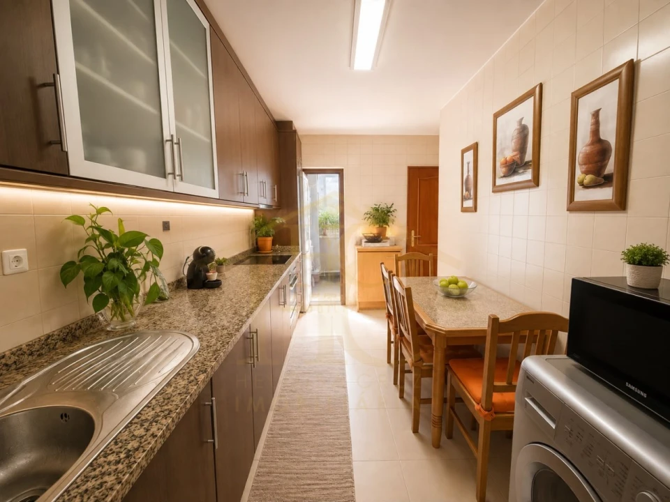 Apartamento T2 para Venda em Aver-O-Mar, Amorim e Terroso Foto 1