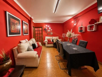 Apartamento T2 para Venda em Aver-O-Mar, Amorim e Terroso
