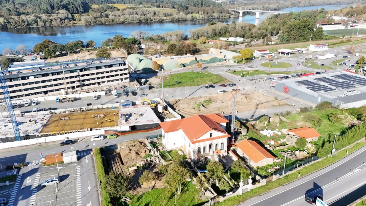 Apartamento T3 para Venda em Vila Nova de Cerveira e Lovelhe Foto 6