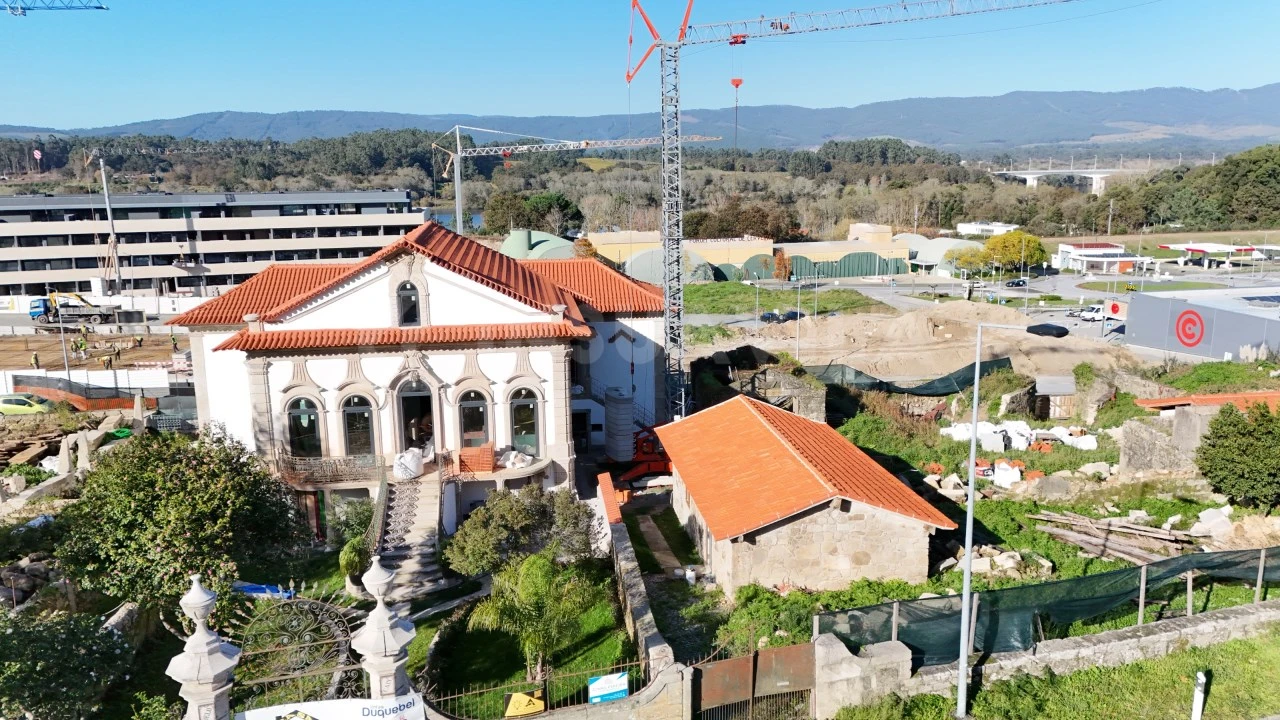 Apartamento T3 para Venda em Vila Nova de Cerveira e Lovelhe Foto 8