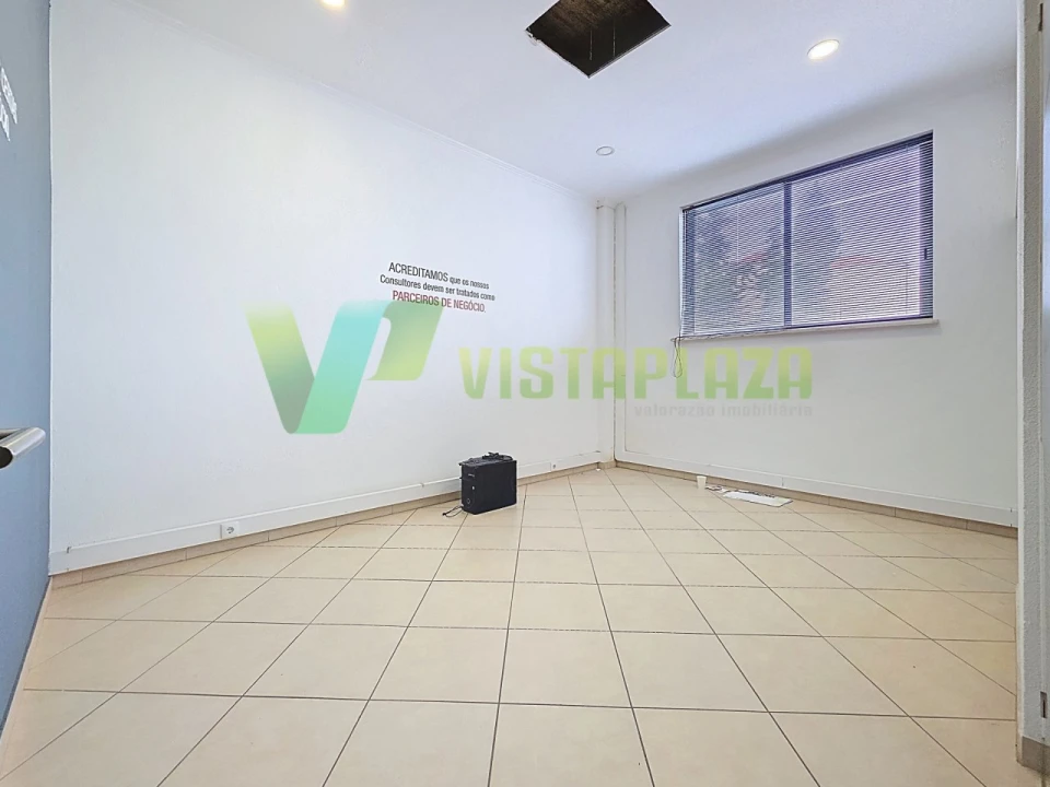 Loja para Venda em Portimão Foto 15