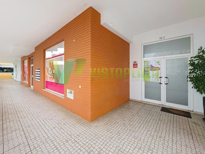 Loja para Venda em Portimão Foto 4