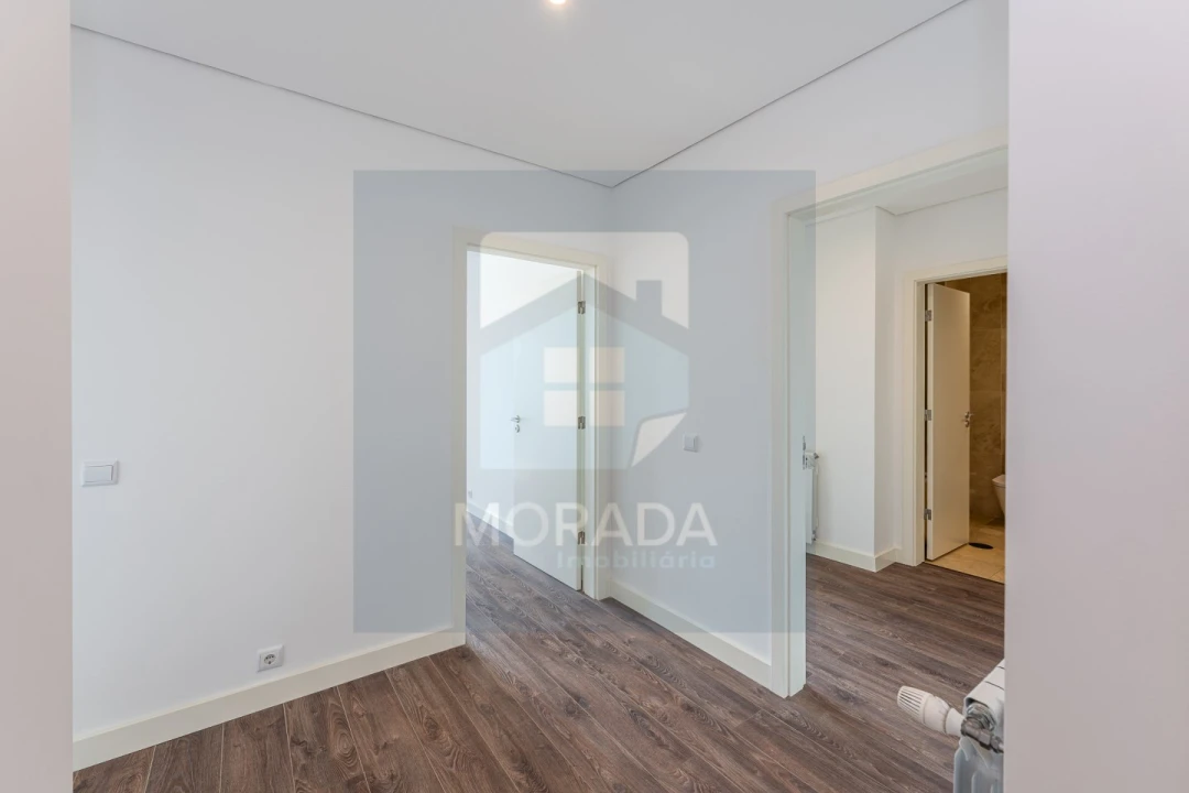 Apartamento T3 para Venda em Ramalde Foto 7