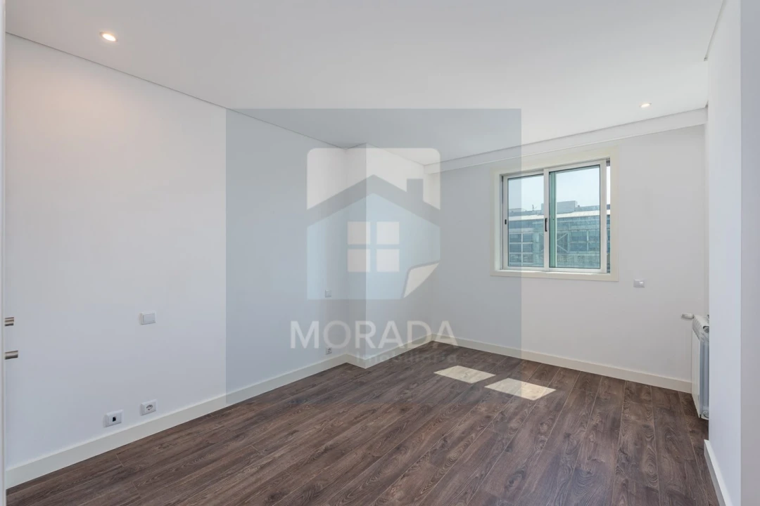 Apartamento T3 para Venda em Ramalde Foto 14