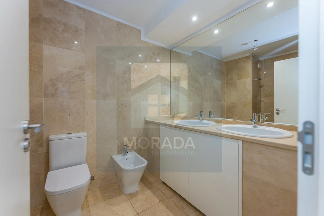 Apartamento T3 para Venda em Ramalde Foto 22