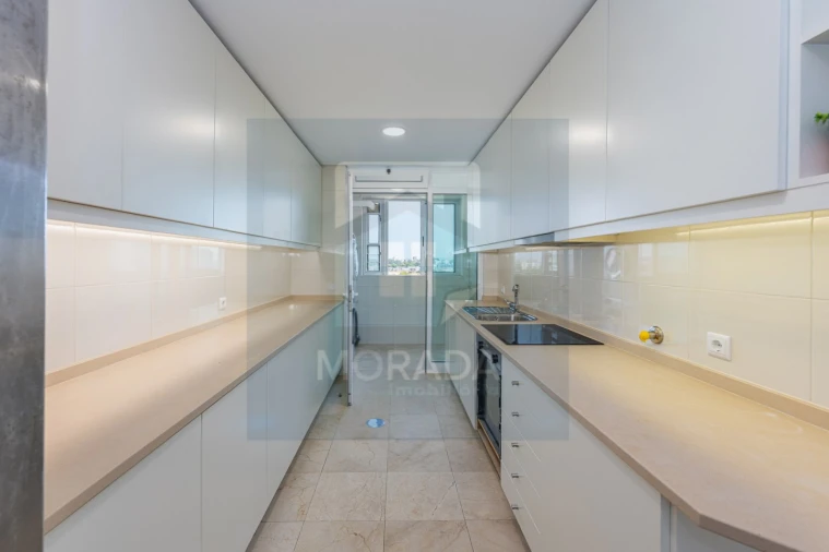 Apartamento T3 para Venda em Ramalde Foto 1