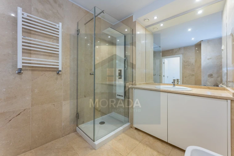 Apartamento T3 para Venda em Ramalde Foto 21