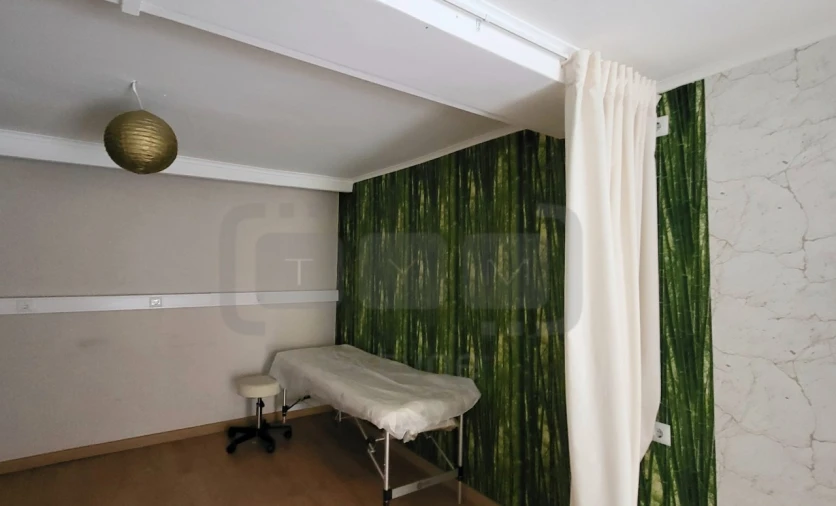 Loja para Arrendamento em São João Baptista e Santa Maria dos Olivais Foto 9