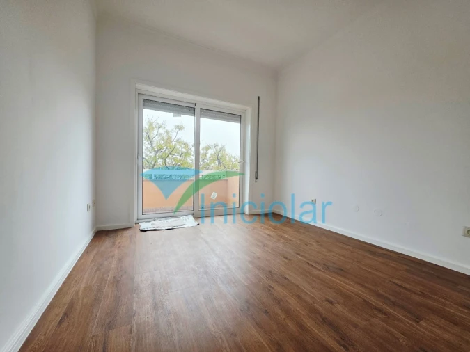 Apartamento T3 para Venda em Aguas Santas Foto 10