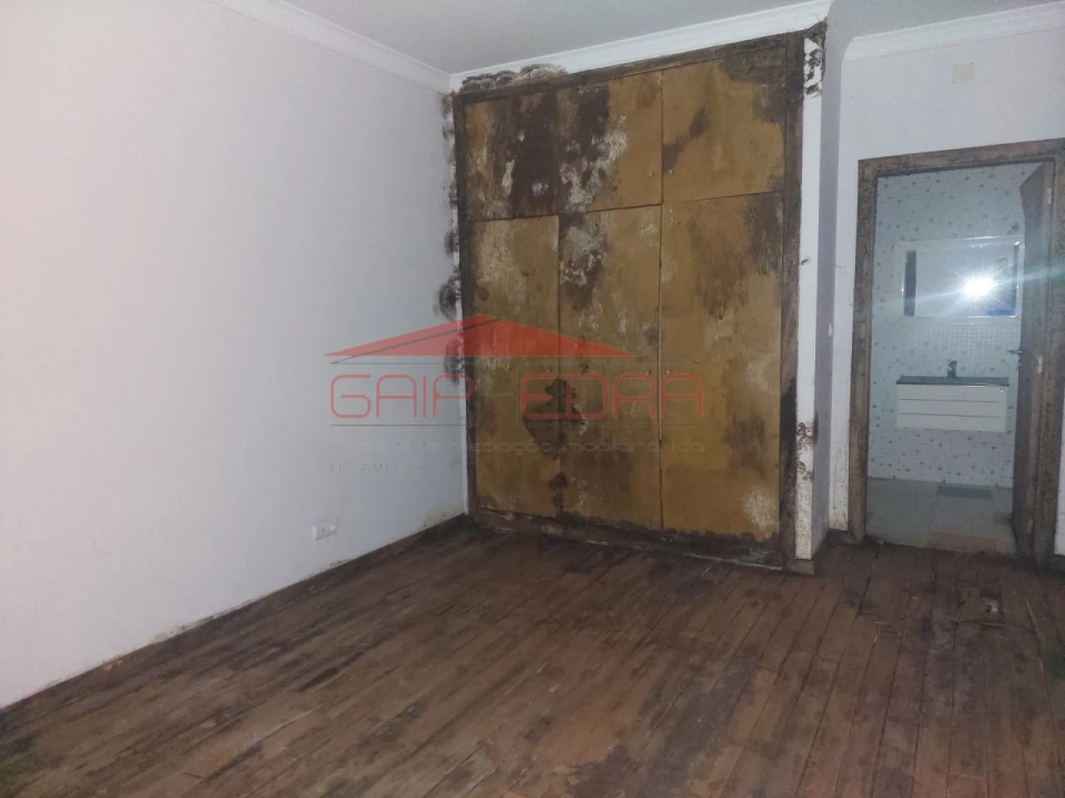 Moradia T7 para Venda em Carvalho Foto 13