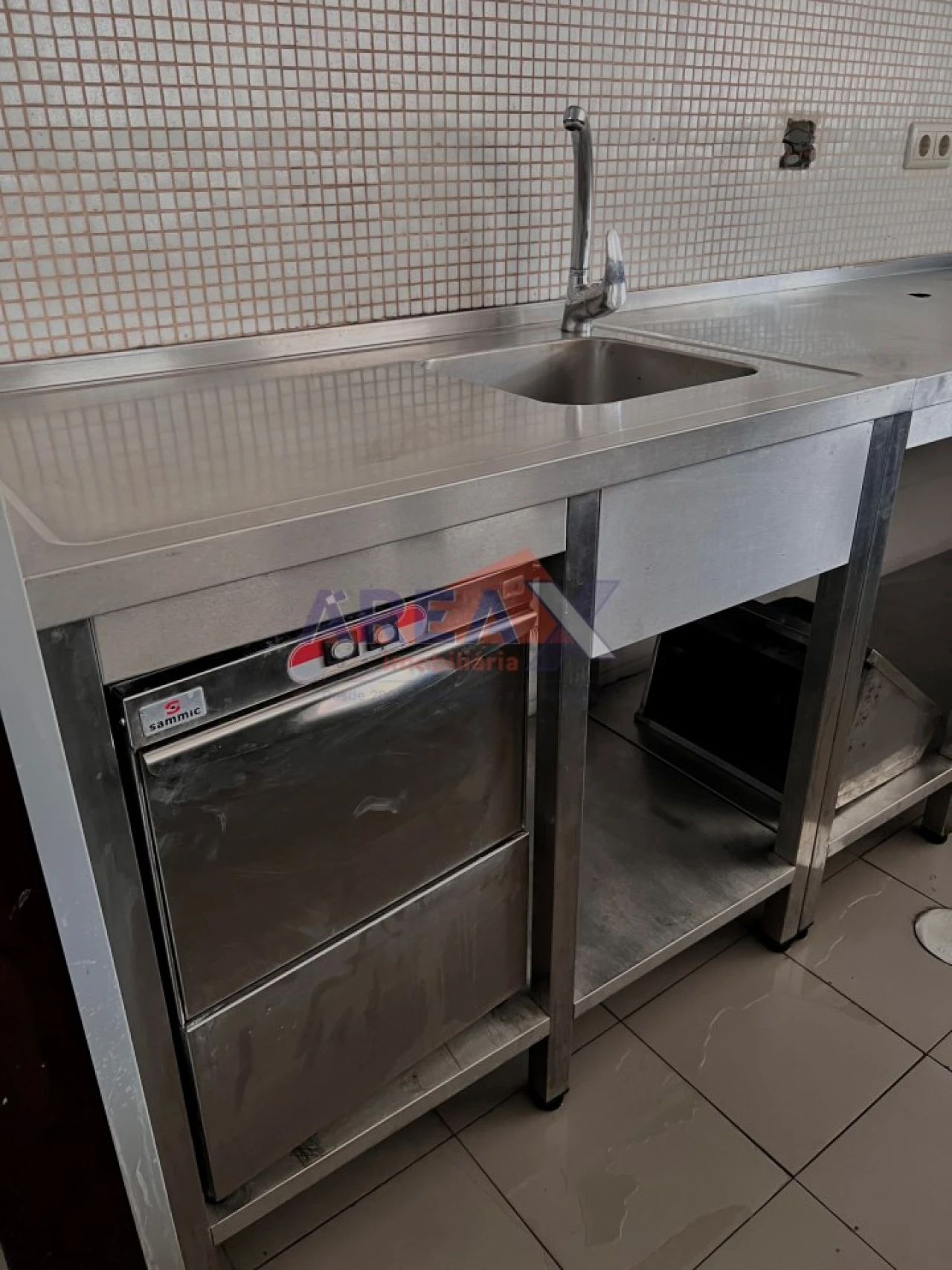 Loja para Arrendamento em Nogueira do Cravo e Pindelo Foto 22