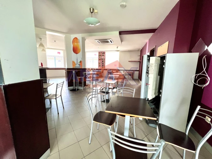 Loja para Arrendamento em Nogueira do Cravo e Pindelo Foto 6