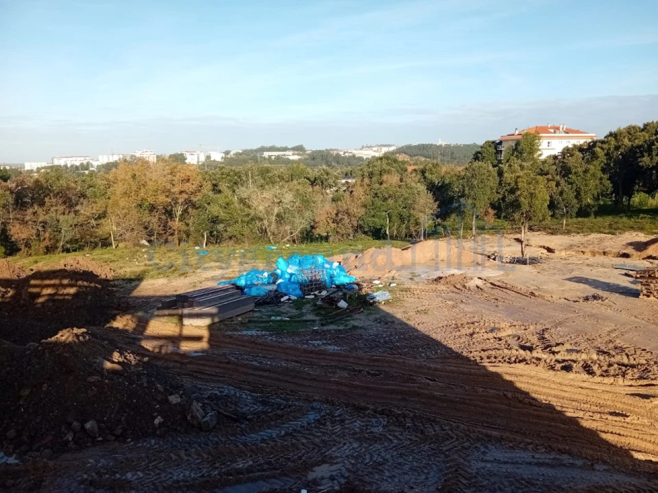 Apartamento T2 para Venda em Leiria, Pousos, Barreira e Cortes Foto 10