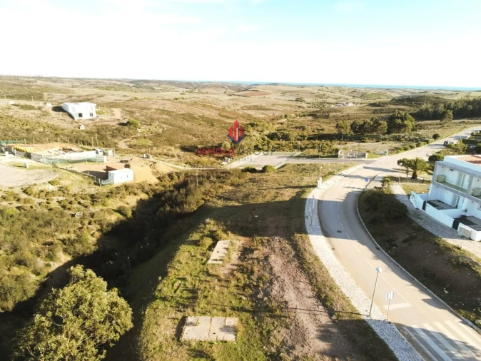 Terreno para Venda em Vila do Bispo e Raposeira Foto 12