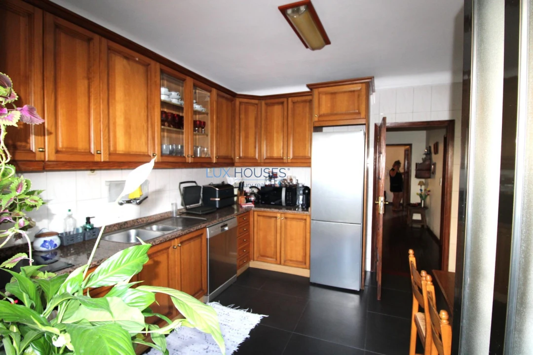 Moradia T4 para Venda em Gondomar (São Cosme), Valbom e Jovim Foto 9