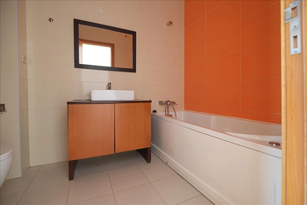 Apartamento T4 para Venda em Pinhal Novo Foto 23