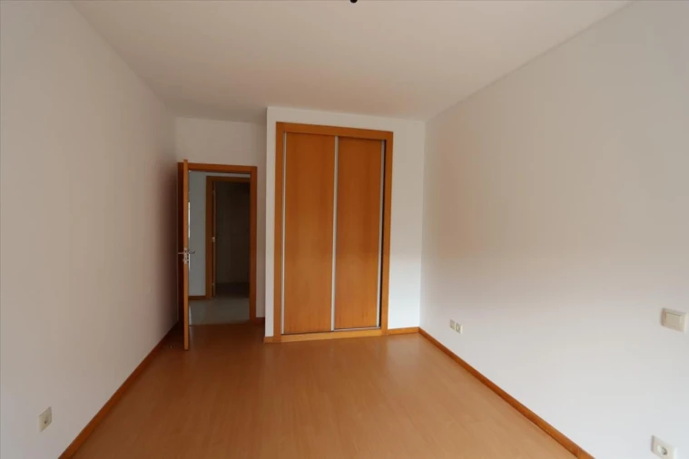 Apartamento T4 para Venda em Pinhal Novo Foto 14