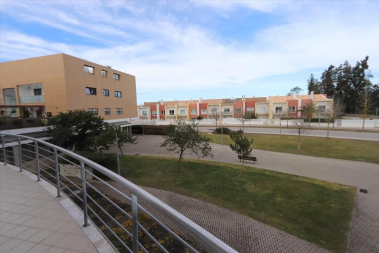 Apartamento T4 para Venda em Pinhal Novo Foto 18