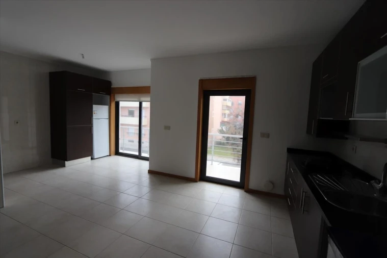 Apartamento T4 para Venda em Pinhal Novo Foto 6