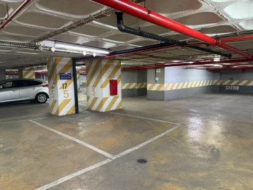 Garagem para Venda em Santa Maria Maior