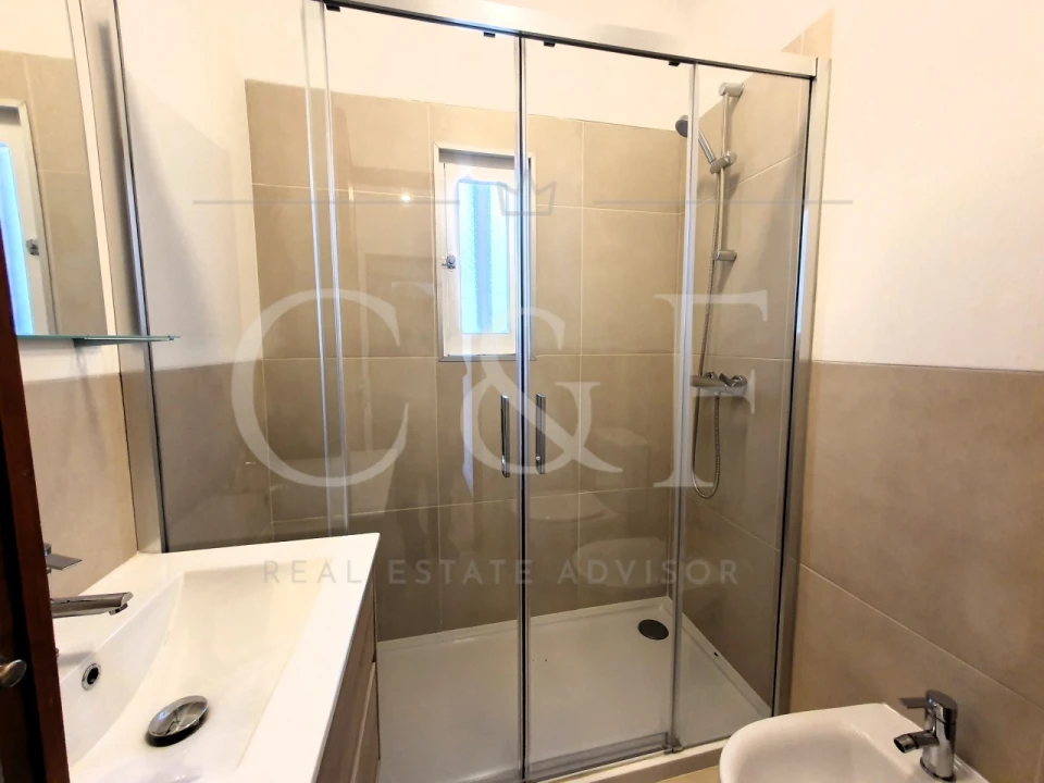 Apartamento T2 para Arrendamento em Oeiras e São Julião da Barra, Paço de Arcos e Caxias Foto 15