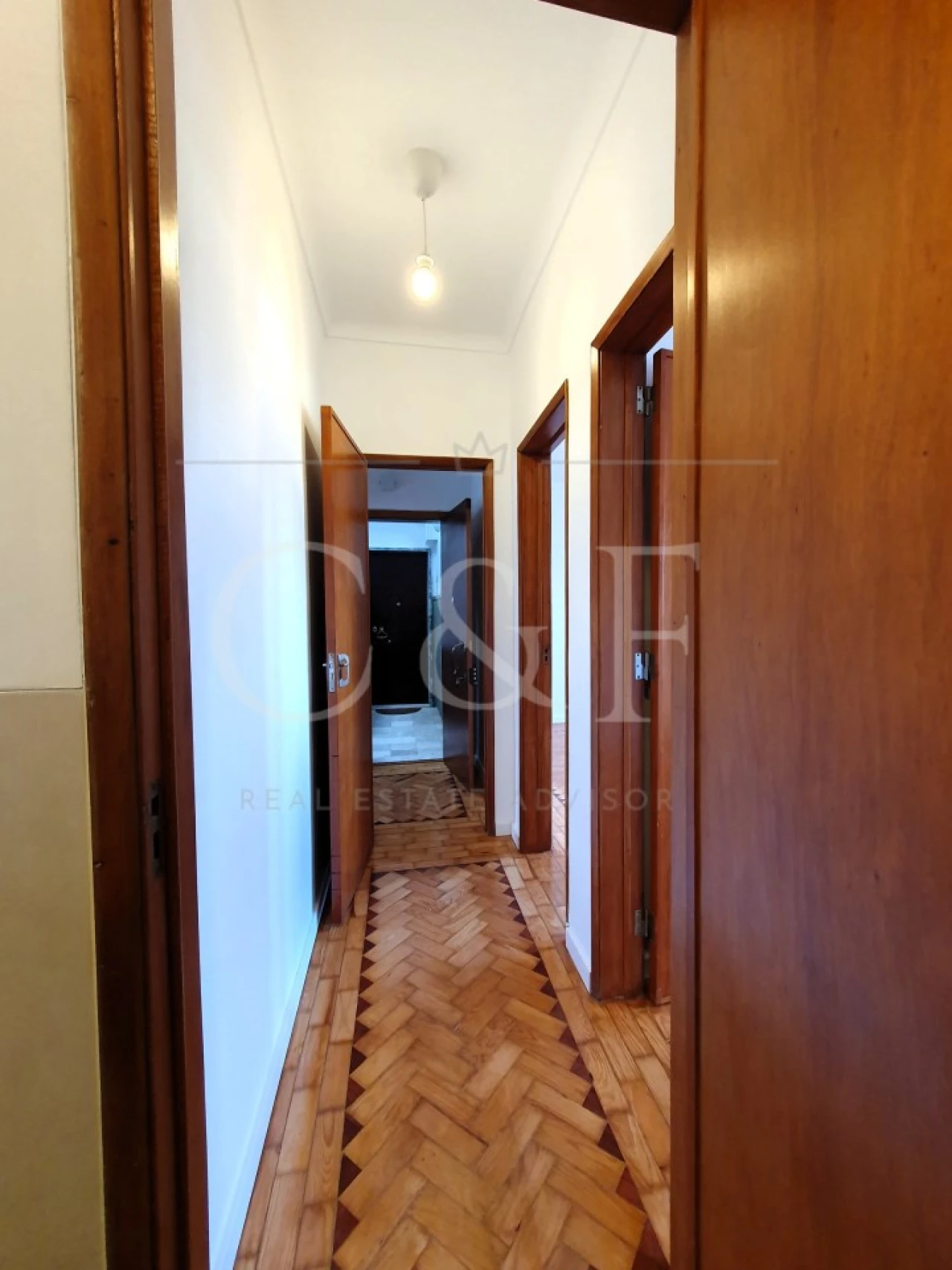 Apartamento T2 para Arrendamento em Oeiras e São Julião da Barra, Paço de Arcos e Caxias Foto 17