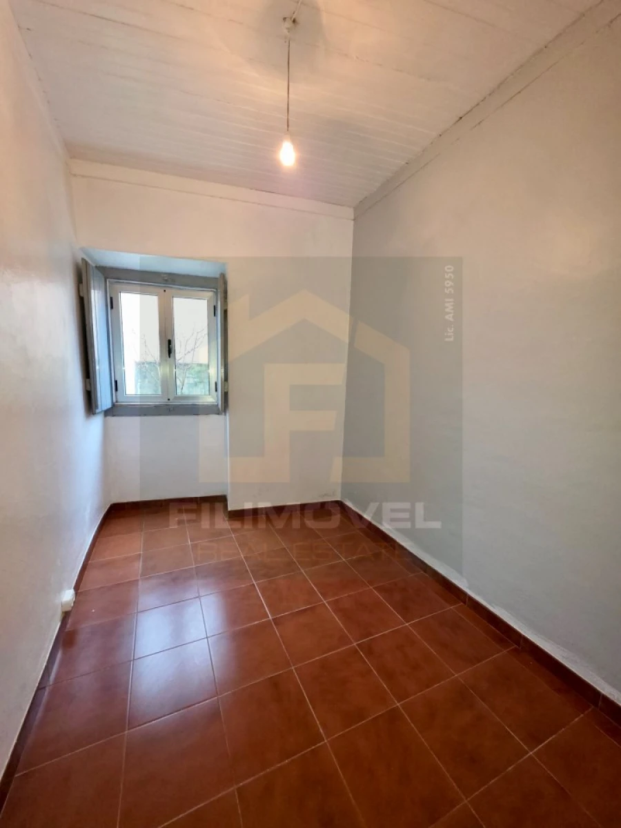 Moradia T3 para Venda em Casével e Vaqueiros Foto 6