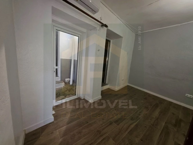 Moradia T3 para Venda em Casével e Vaqueiros Foto 10