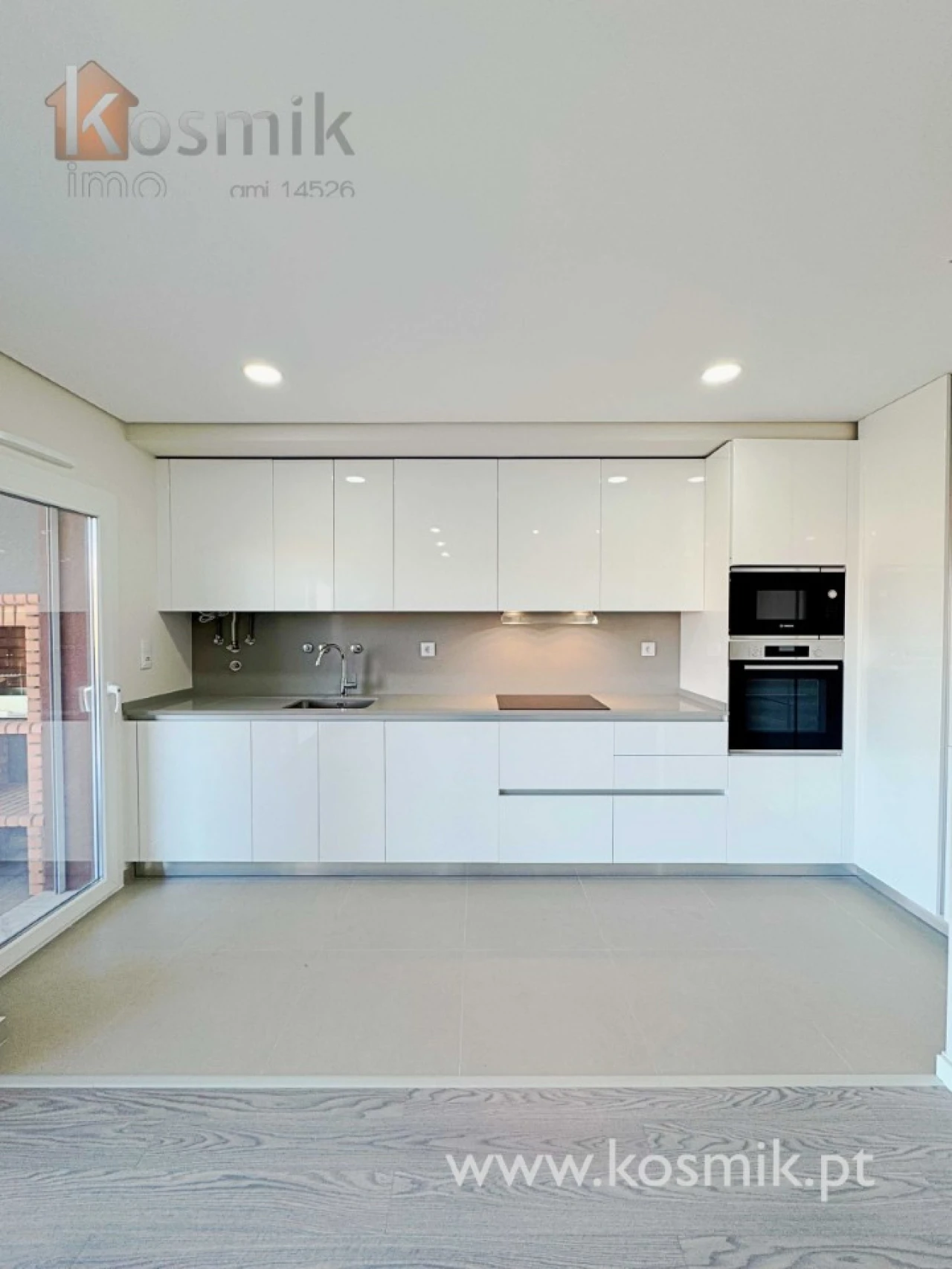 Apartamento T2 para Venda em Póvoa de Santo Adrião e Olival Basto Foto 12