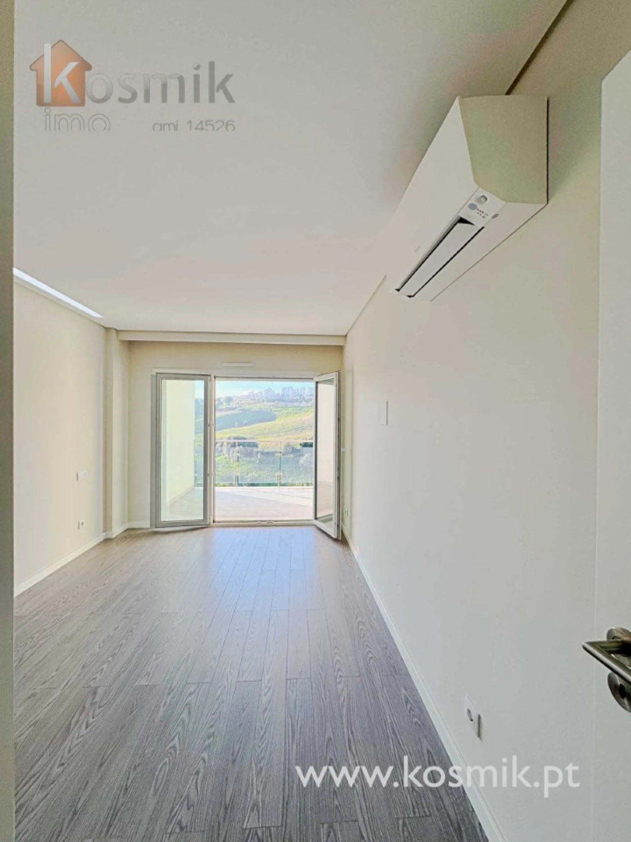 Apartamento T2 para Venda em Póvoa de Santo Adrião e Olival Basto Foto 6