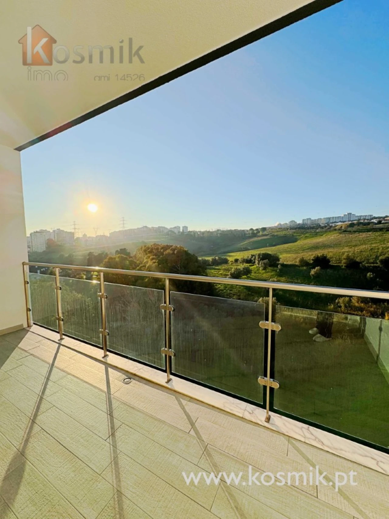 Apartamento T2 para Venda em Póvoa de Santo Adrião e Olival Basto Foto 35