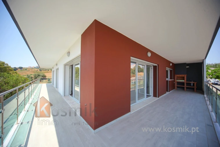 Apartamento T3 para Venda em Póvoa de Santo Adrião e Olival Basto Foto 38