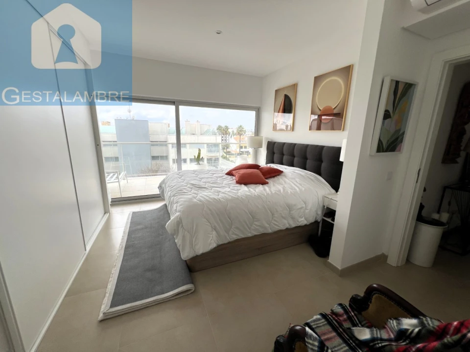 Apartamento T2 para Venda em Albufeira e Olhos de Água Foto 2