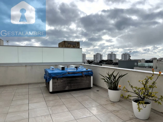 Apartamento T2 para Venda em Albufeira e Olhos de Água Foto 22