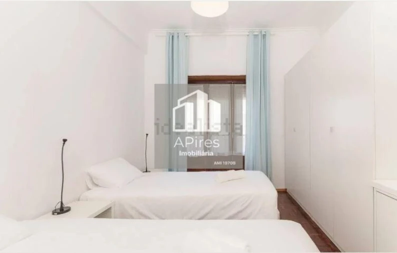 Apartamento T3 para Venda em Costa da Caparica Foto 8