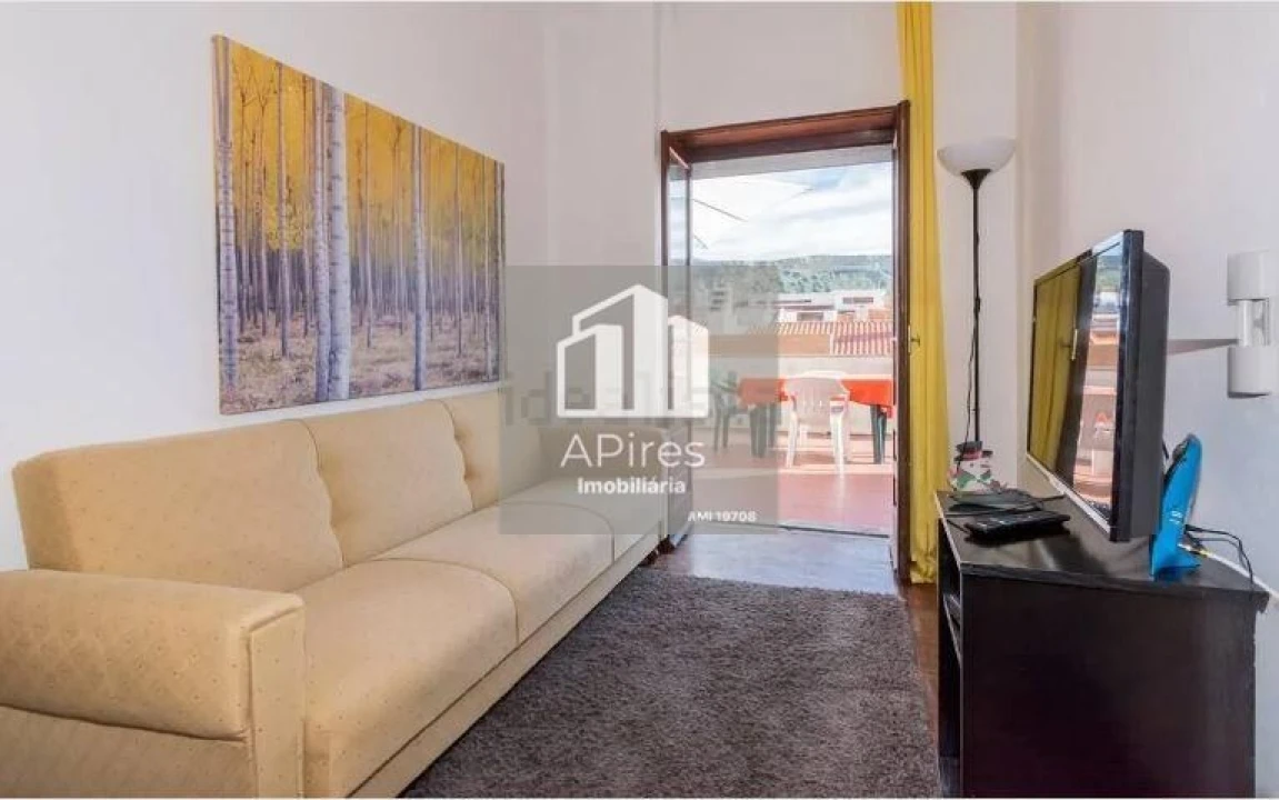 Apartamento T3 para Venda em Costa da Caparica Foto 3