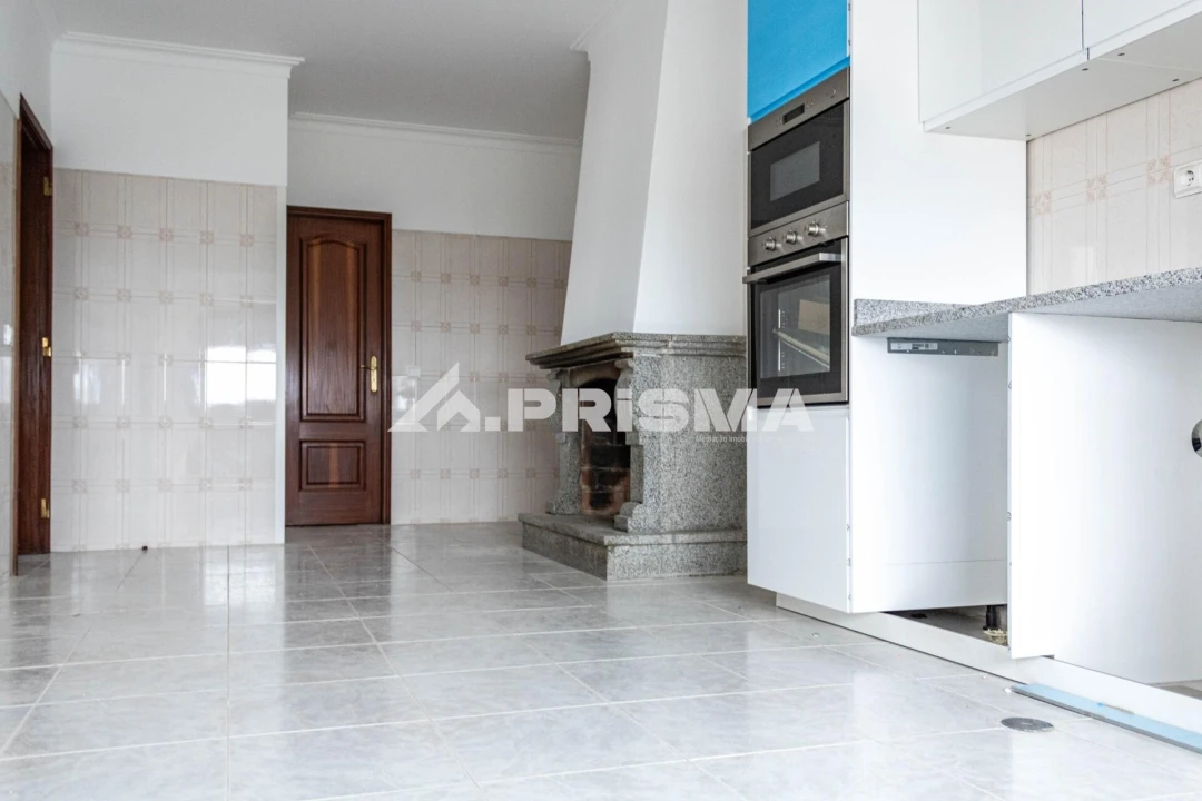 Apartamento T3 para Venda em Castelo Branco Foto 4
