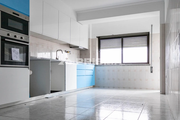 Apartamento T3 para Venda em Castelo Branco Foto 1