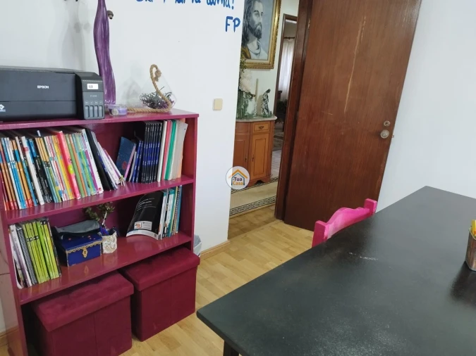 Moradia T6 para Venda em Carreira e Fonte Coberta Foto 22