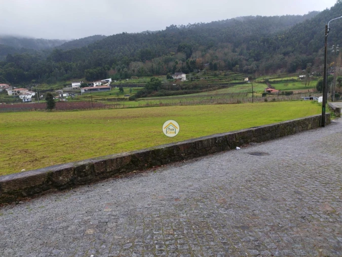 Terreno para Venda em Areias de Vilar e Encourados Foto 2