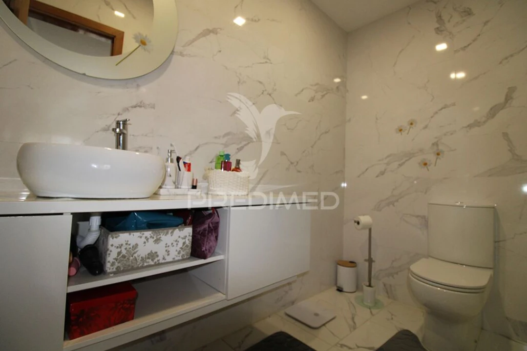 Apartamento T3 para Venda em Nogueira e Silva Escura Foto 17