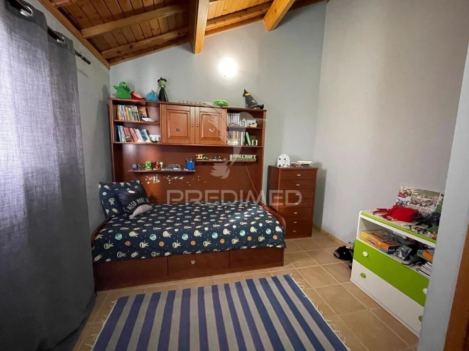 Moradia T4 para Venda em São Bartolomeu de Regatos Foto 5