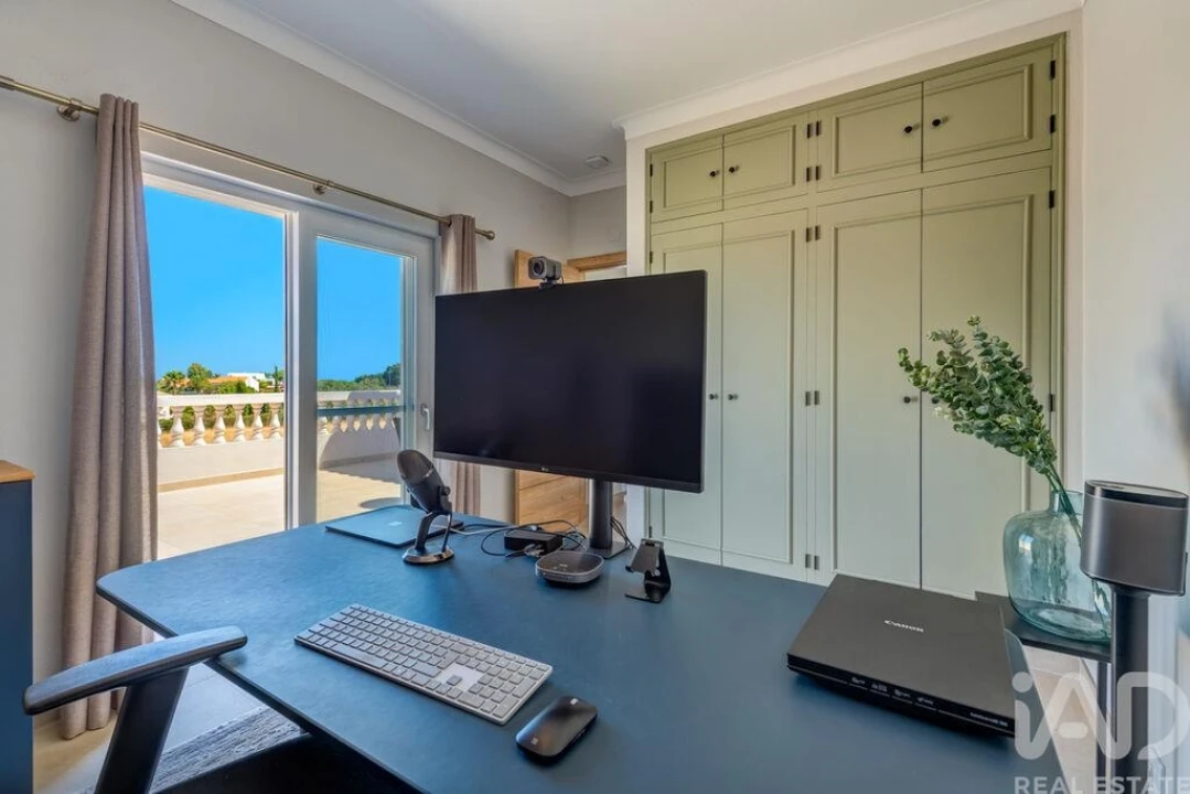 Moradia T4 para Venda em Lagoa e Carvoeiro Foto 17